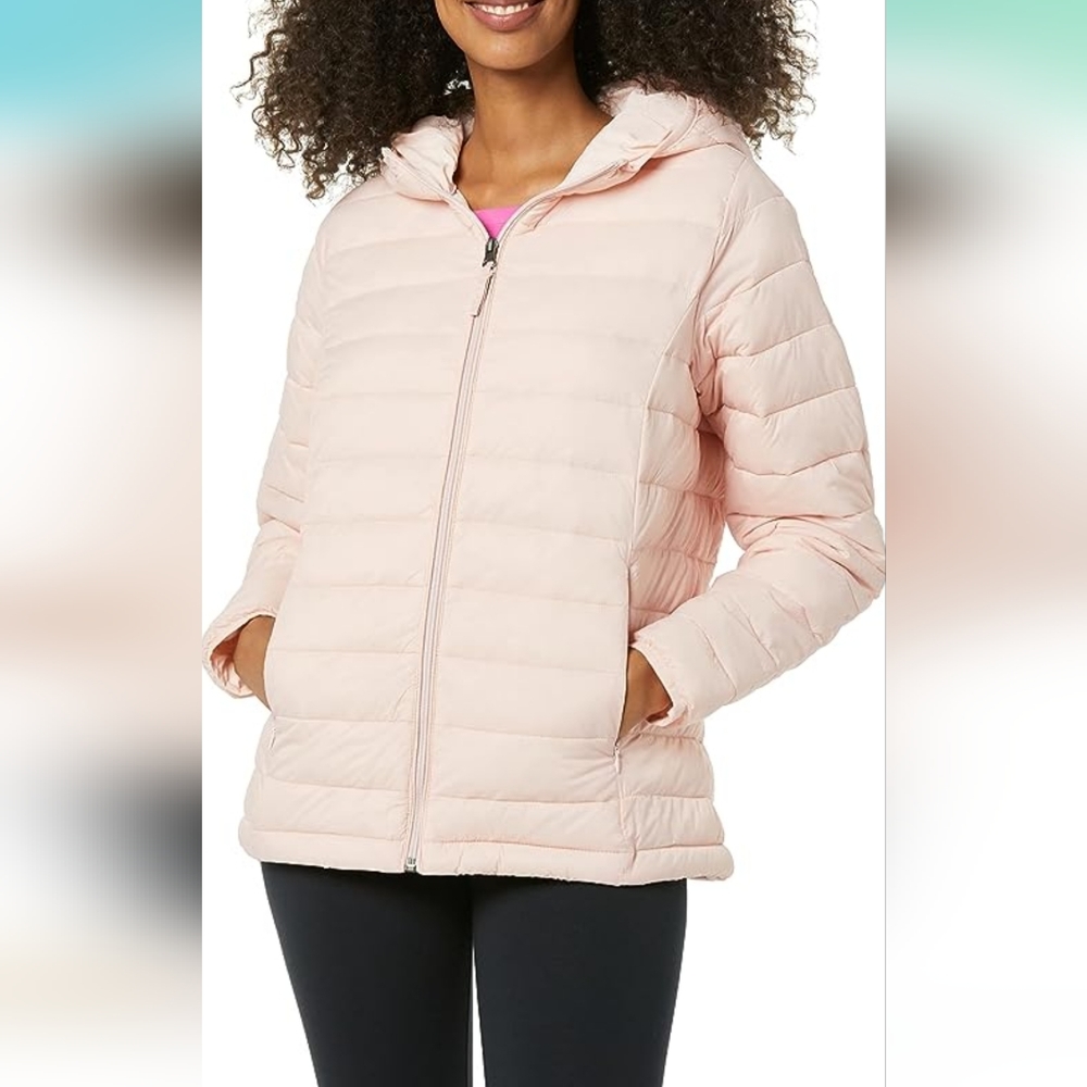 Women's Lightweight Long-Sleeve Full-Zip Water-Resistant Packable Hooded…